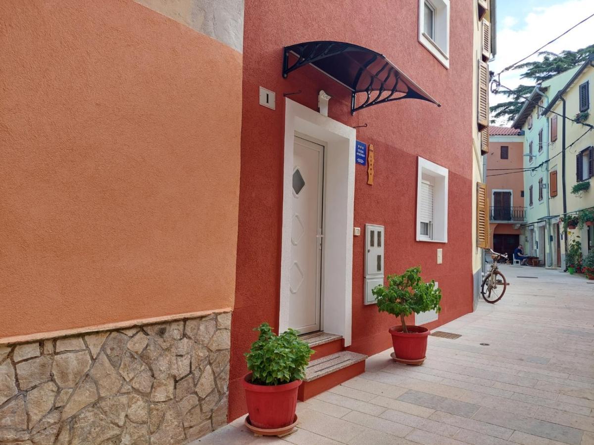Appartement Leona à Novigrad Istria Extérieur photo